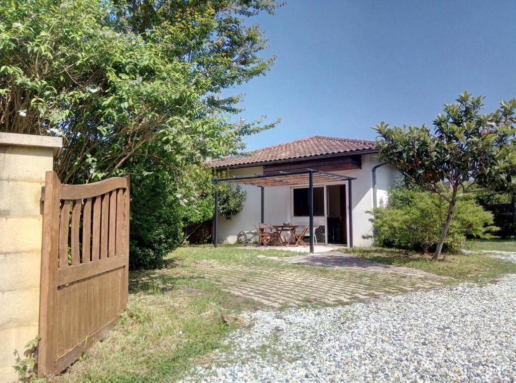 Le Baionarena 4 Pers-Terrasse-Parking-Hypercentre Apartment Tarnos Exterior photo